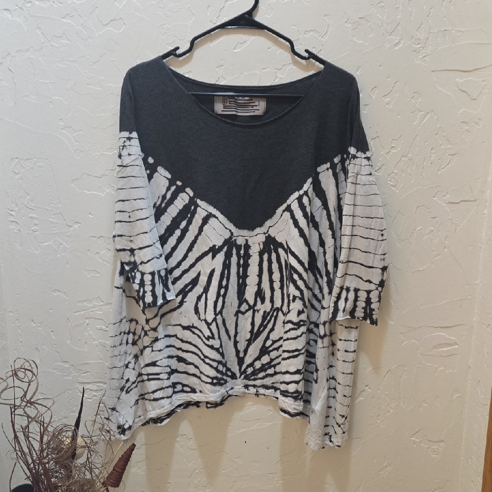 Free People Black and White Tie-Dye Long Sleeve Tee